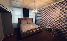 Jupiter Apartment
